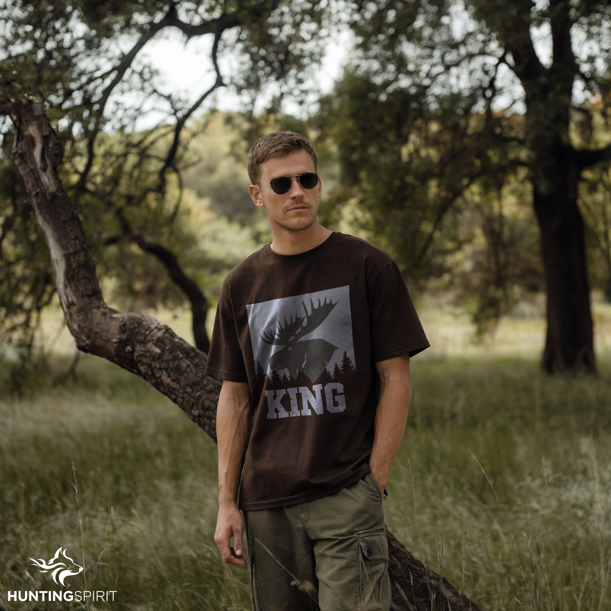 King Moose T-Shirt - Minimalist Wildlife Tee